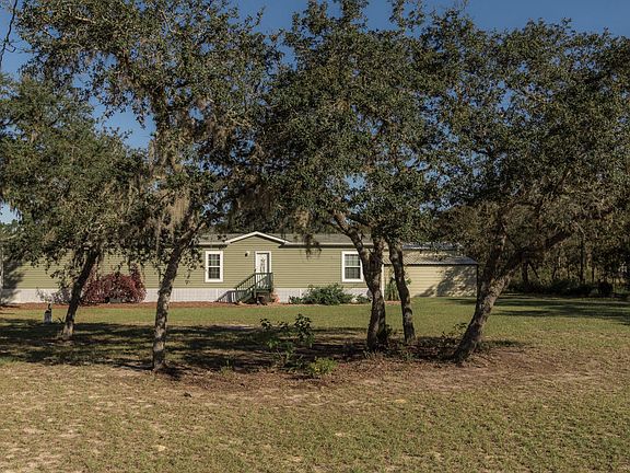 3rd image of 14951 NE 14th Ln
