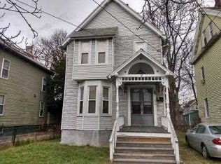 18 Harrison St, Poughkeepsie, NY 12601