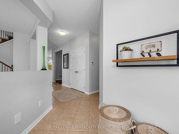 5th image of 433 Callisto Way
