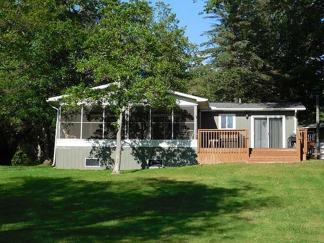 1st image of 691 Lakeshore Dr