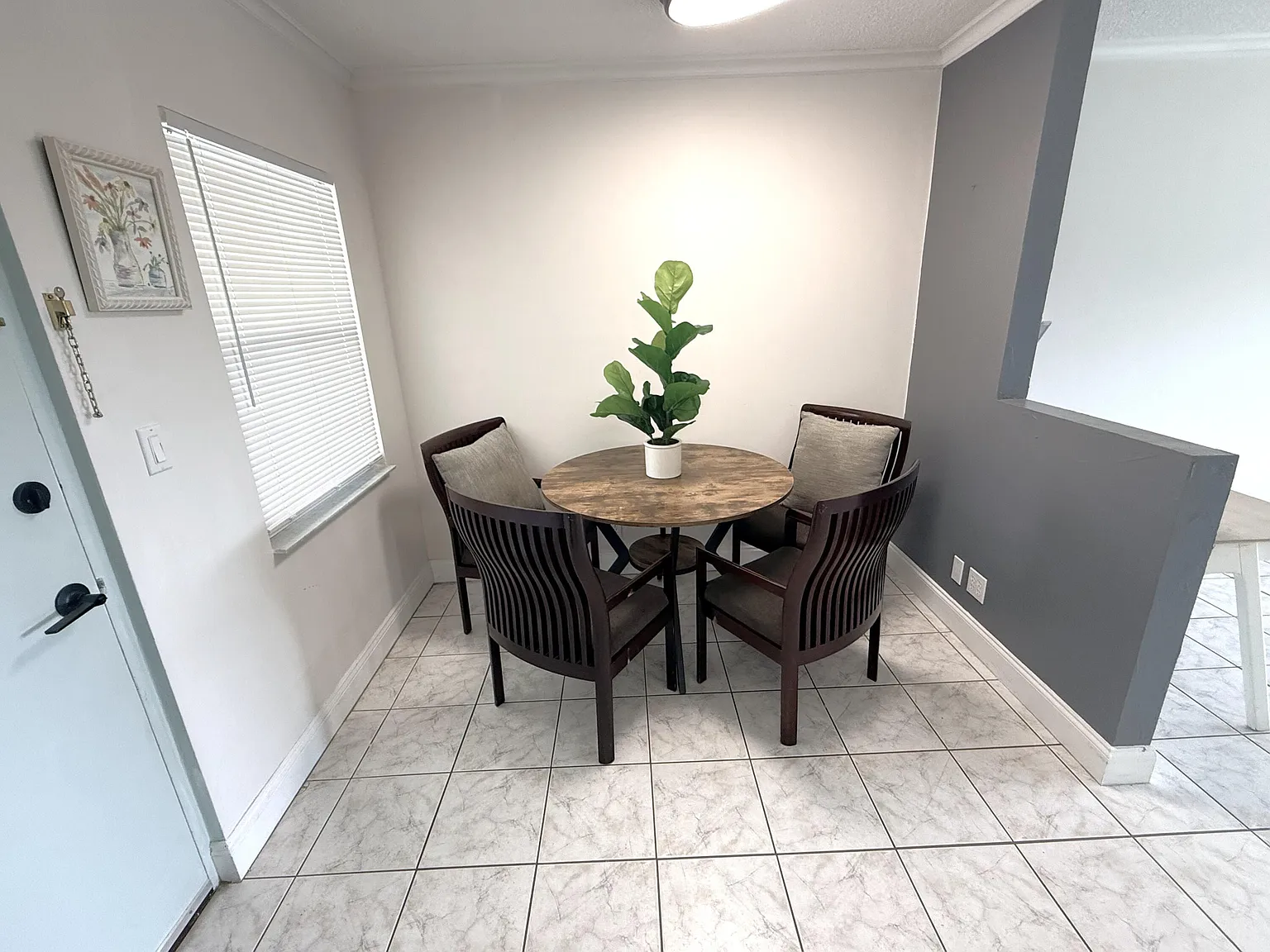 Horizon House — Photo 4