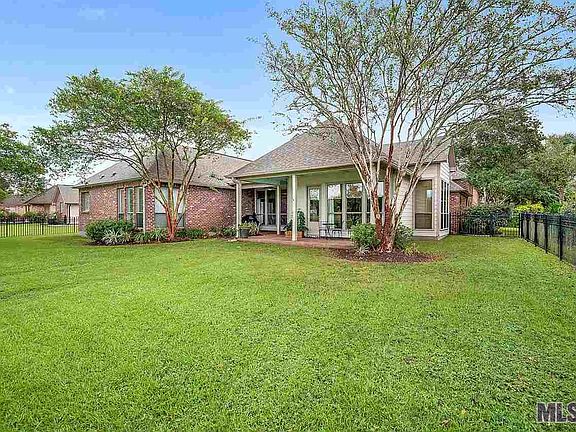 2nd image of 40287 Pelican Point Pkwy