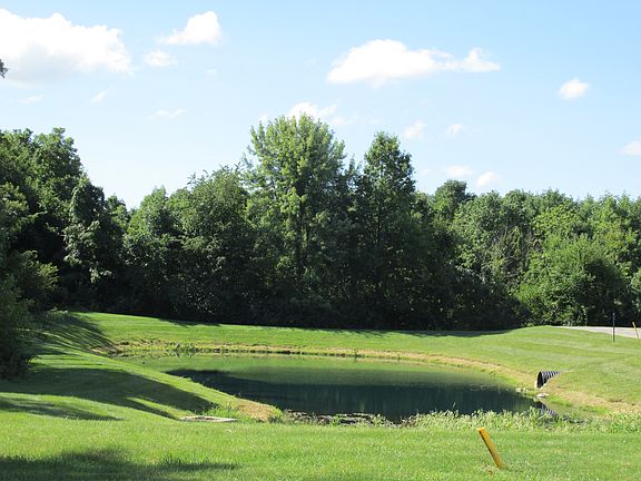 2nd image of 9277 Cliff Springs Trl