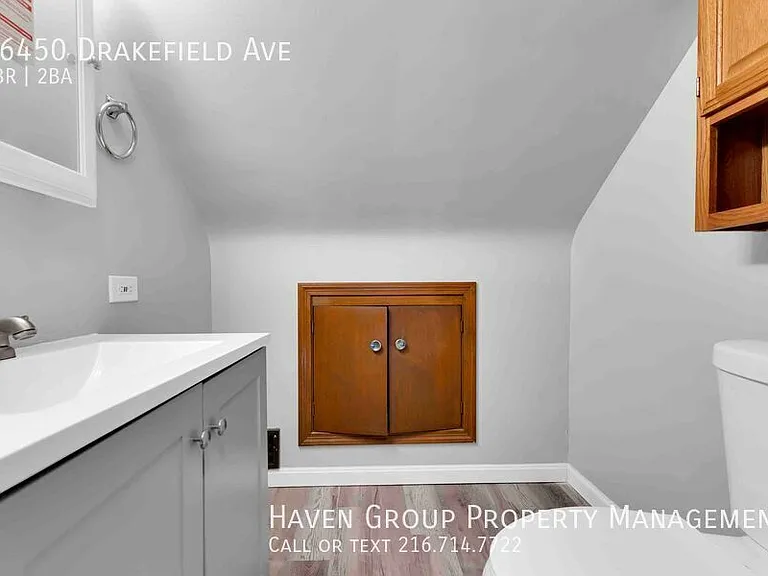 26450 Drakefield Ave — Photo 20