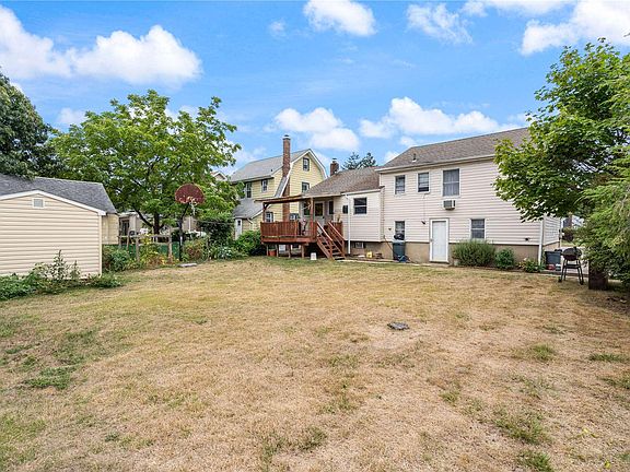 4th image of 195 Rockaway Pkwy