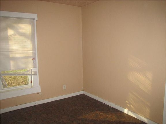 5th image of 6213 Griggs St