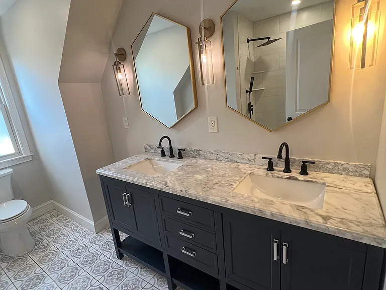 12 York St #1 — Photo 6