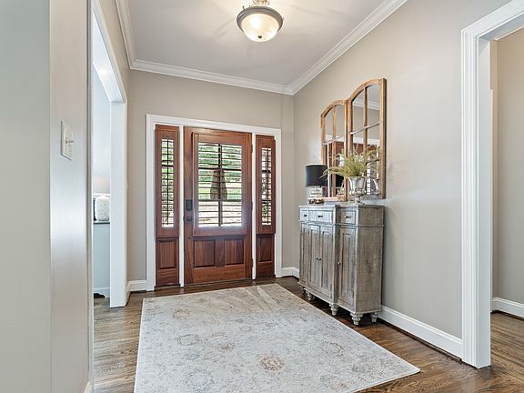 4th image of 7529 Old Mill Cir