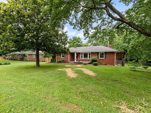 2nd image of 2720 Crestdale Dr