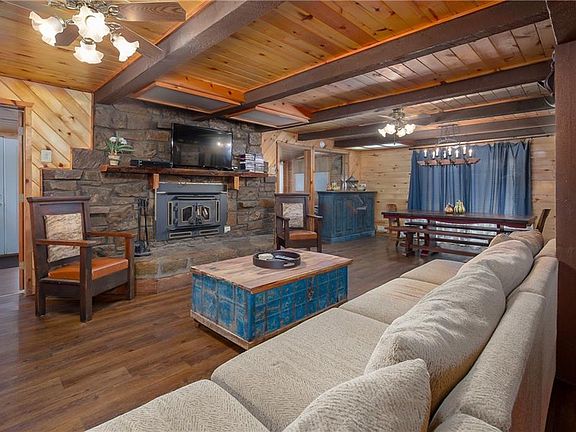 5th image of 4722 Primrose Ln