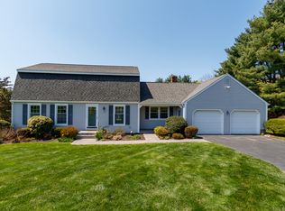 14 Valley View Dr, Wallingford, CT 06492