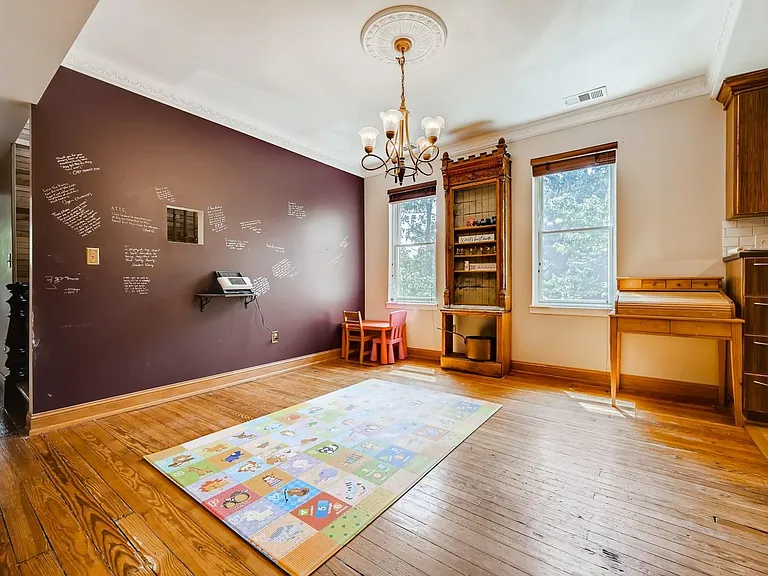 2200 E Baltimore St — Photo 22
