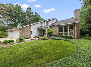 5809 Windy Gyle, Midland, MI 48640