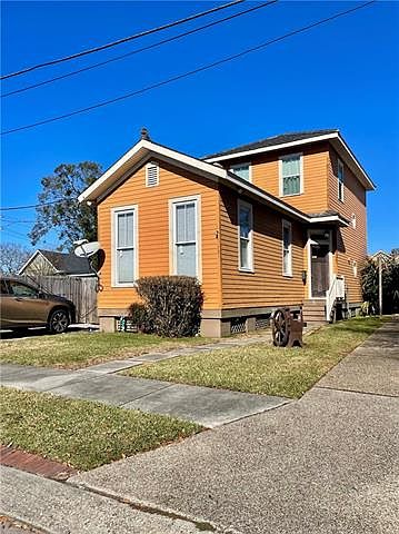 1st image of 6215 S Tonti St