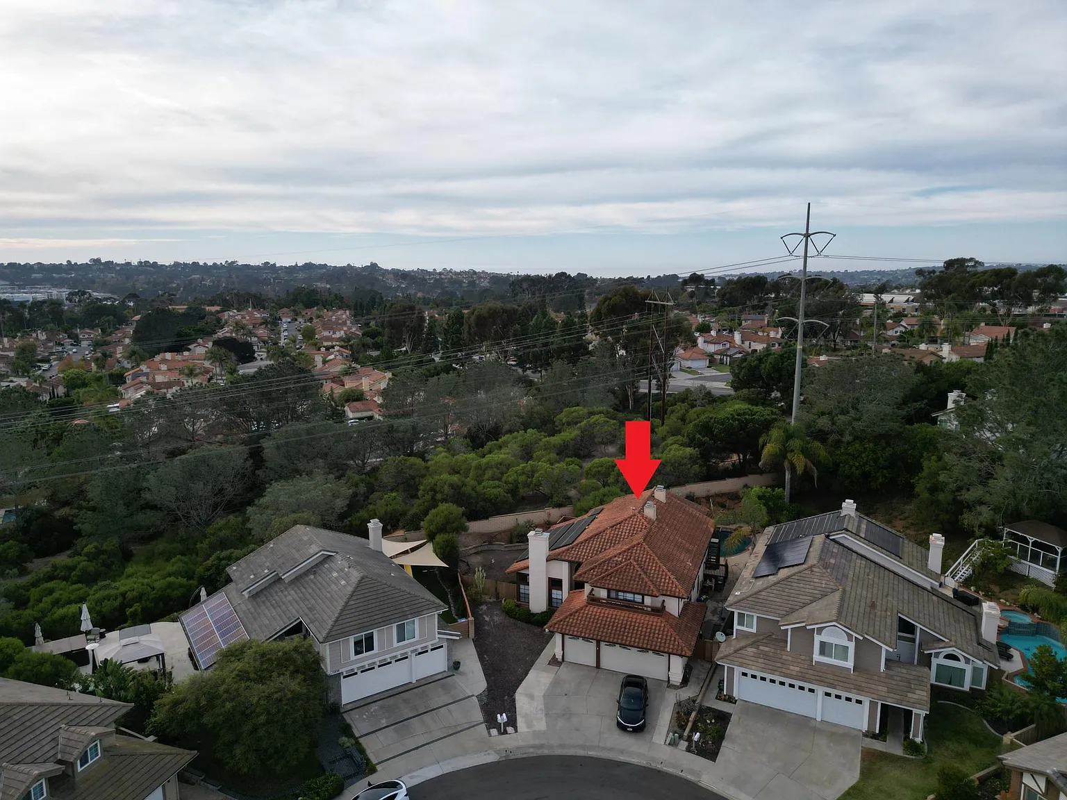 4 bed, 3.5 bath, 3071 sqft, $1,300 — Photo 2