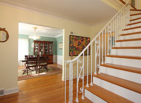 3rd image of 1424 Bonnie Brae Pl