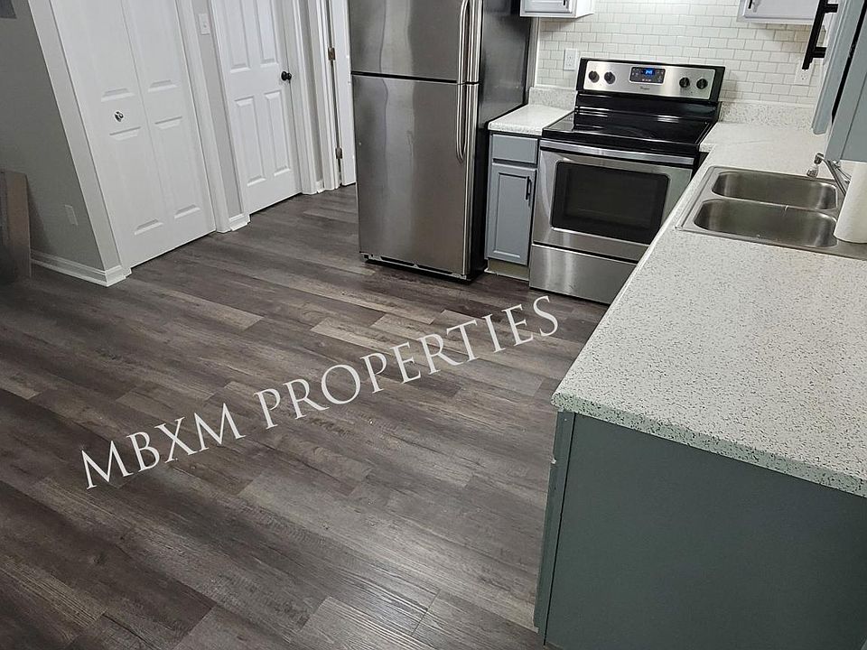 8205 Fort Smallwood Rd Curtis Bay MD Zillow