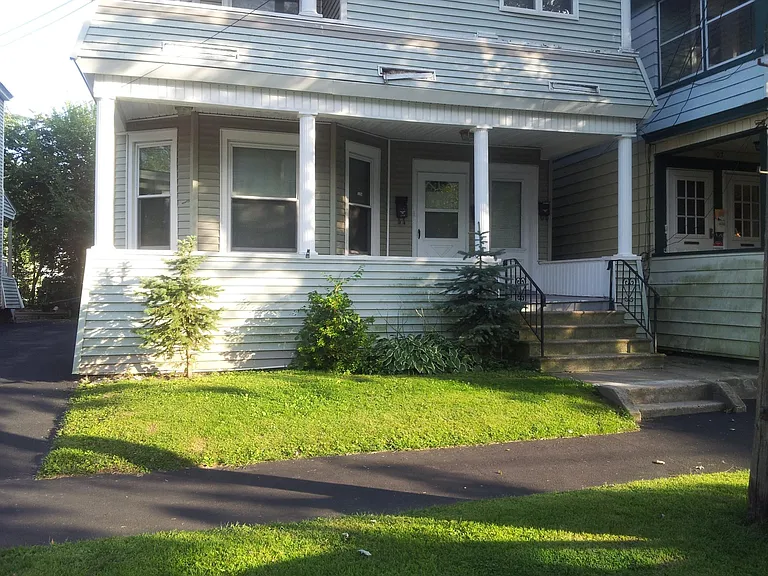 101 Edward St #2 — Photo 7
