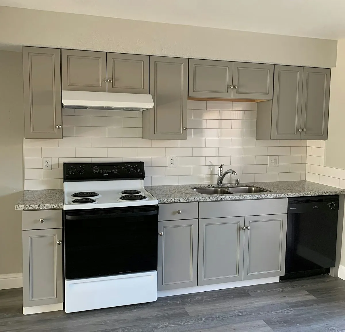 8473 Kelley Drive, Unit G — Photo 4