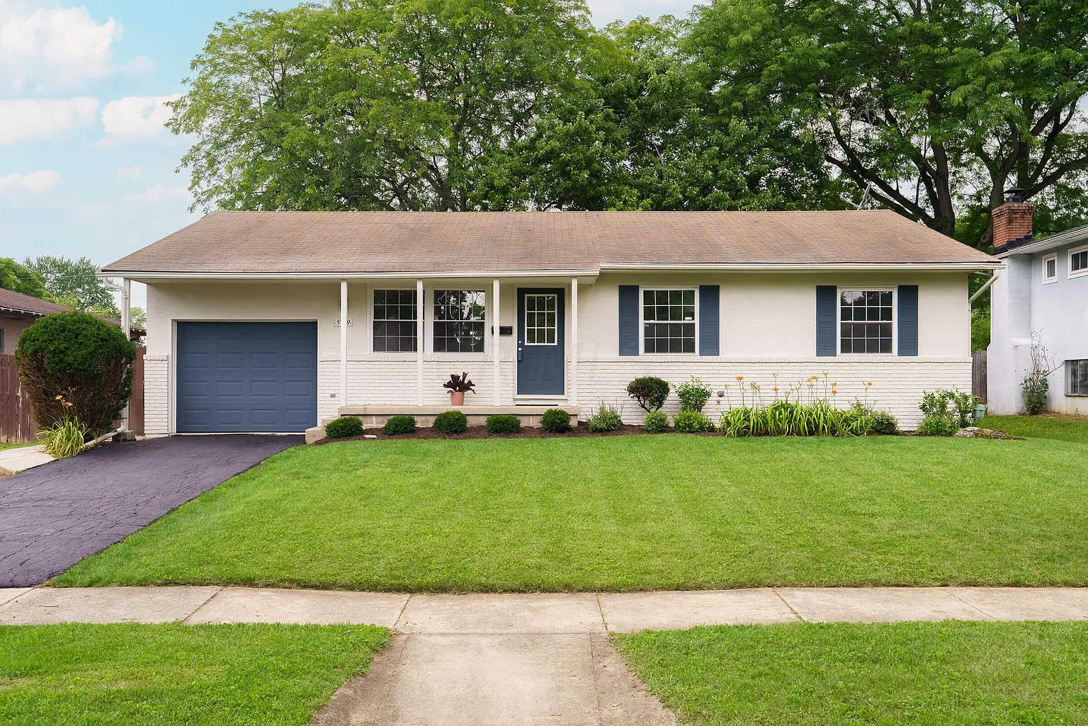 5759 Loganwood Rd photo 1