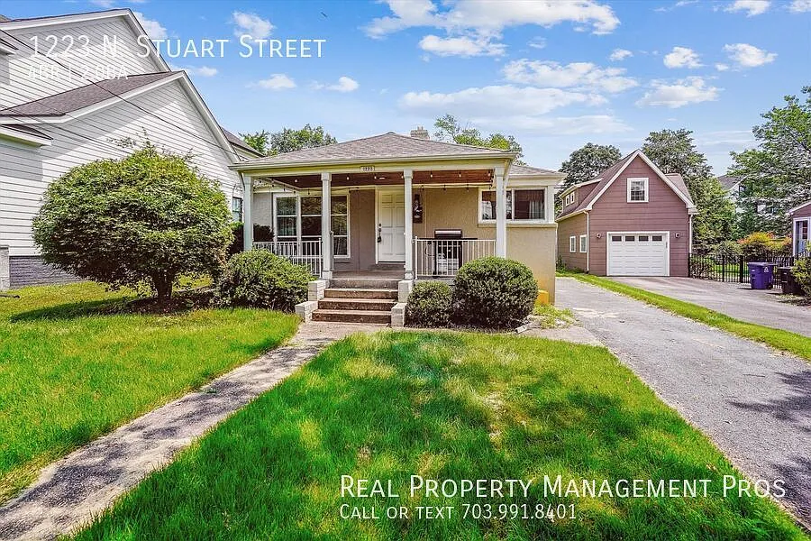 Charming Ballston Bungalow, Great Location! — Photo 2