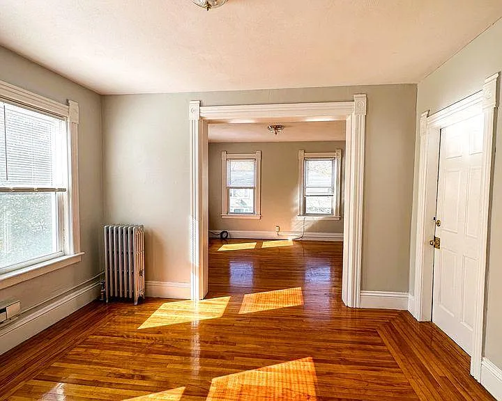 19 Maple Tree Ln #2 — Photo 3