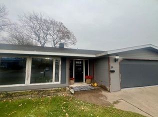 29 Parkside Dr, Kincheloe, MI 49788