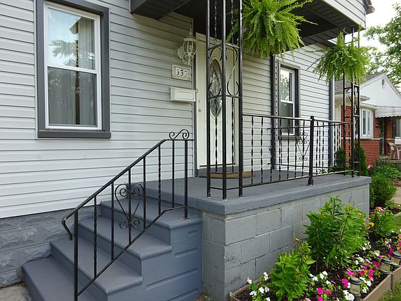 2nd image of 333 W Tacoma St