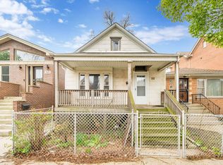 511 W 45th St, Chicago, IL 60609