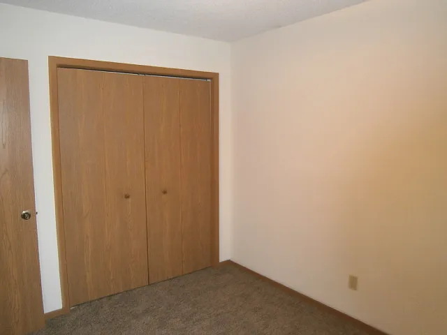 1232 Spruce Ct #D — Photo 7