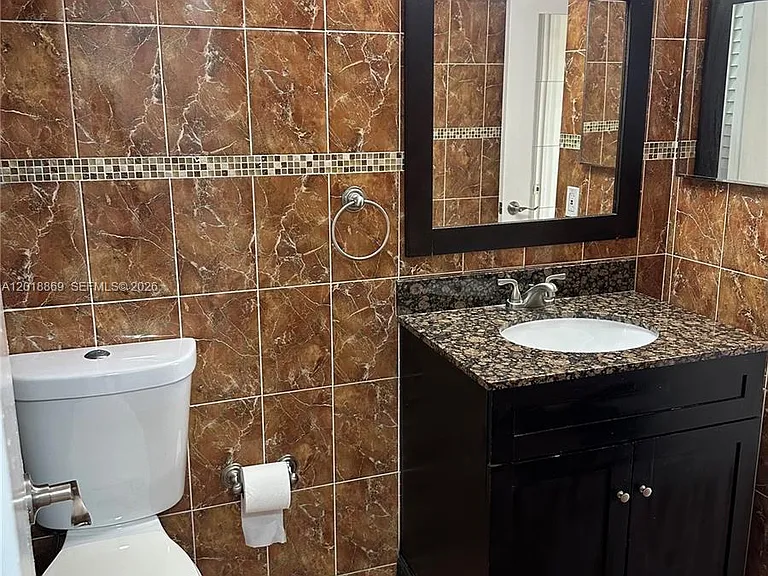 2780 W 76th St #203 — Photo 10