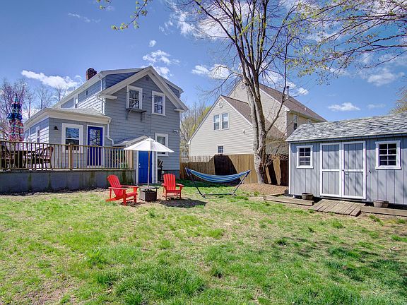 2nd image of 287 Waseca Ave #2