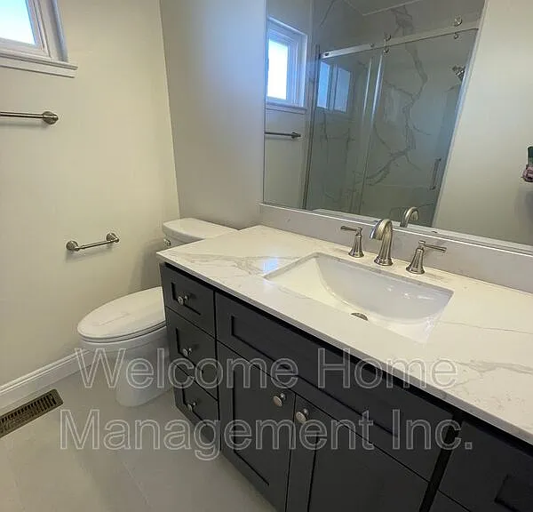 16233 San Remo Dr — Photo 32