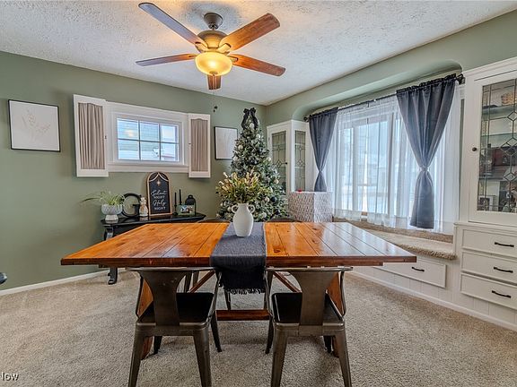 4th image of 16711 Pearldale Ave