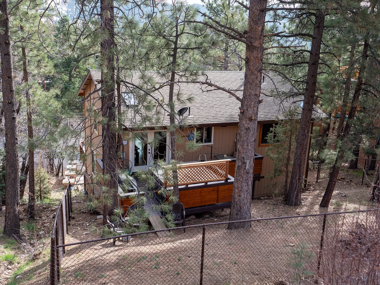 4 bed, 2160 sqft, $3,400 — Photo 4