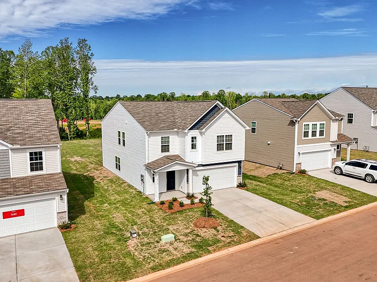 1014 Cleveland Meadows Trl — Photo 25