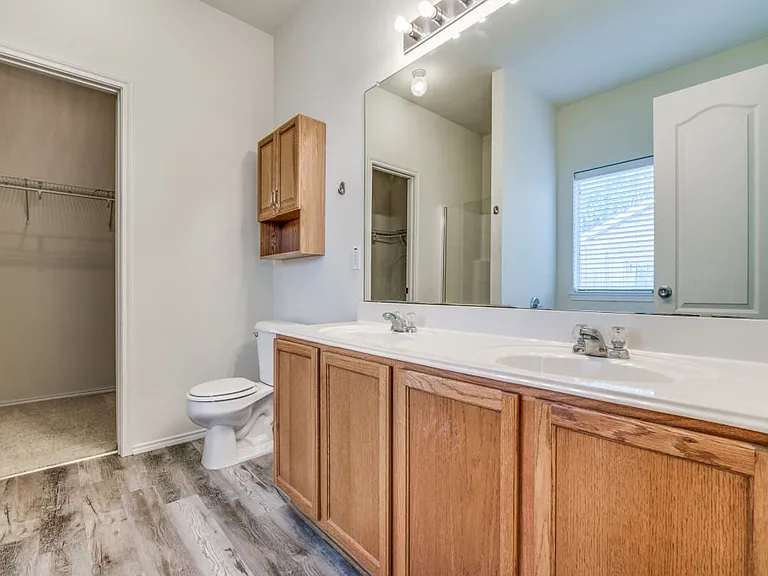 320 Cookston Ln — Photo 12