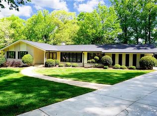 1151 18th Ave NE, Hickory, NC 28601