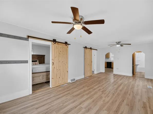 1810 Walnut St, Granger, IA 50109