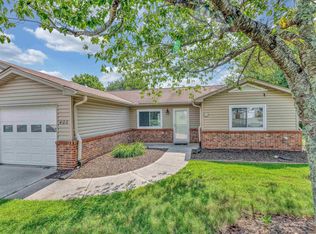 403 Lakeside Cir, Greenville, SC 29615