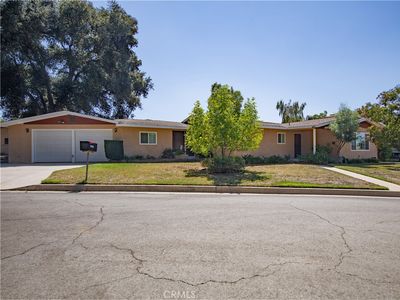 35215 Bella Vista Dr, Yucaipa, CA, 92399