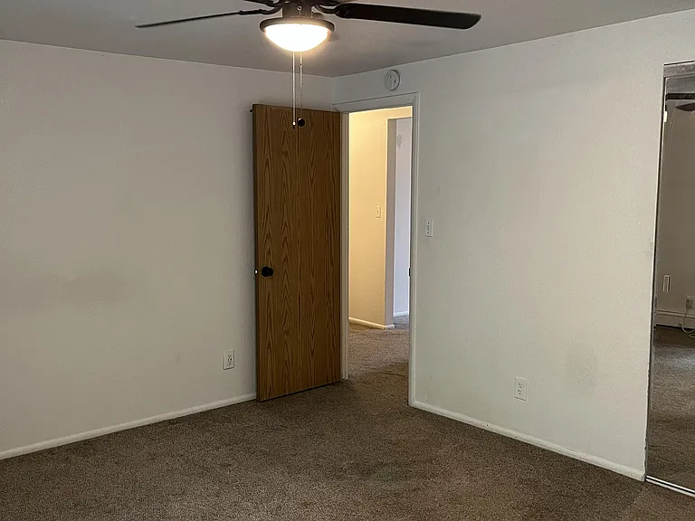 643 Swenson Ave #6 — Photo 11