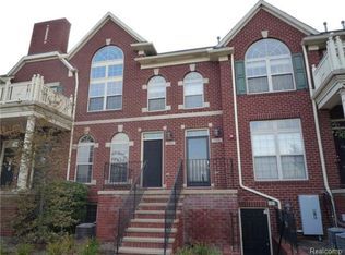1558 Devon Ln #1, Troy, MI 48084