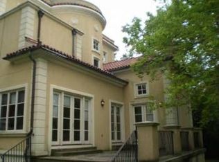 718 Hibbard Rd, Winnetka, IL 60093