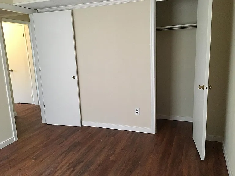 1418 Fortingale Cir — Photo 19