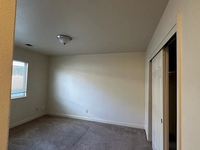 660 Westside Blvd #A — Photo 18