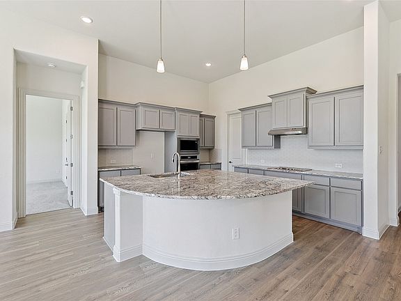 7th image of this home