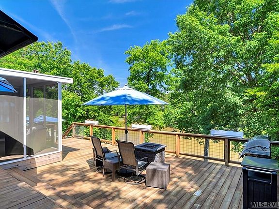 3rd image of 157 Great Creek Ct