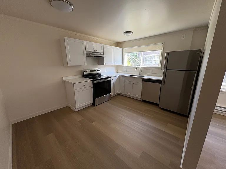3411 33rd Ave W #1 — Photo 11