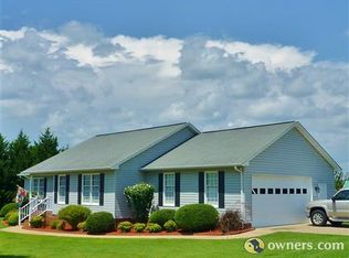 743 Skinner Rd, Shelby, NC 28152